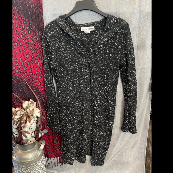 Modern Cardigan for Women Size L by Necessary Objects - Picture 6 of 7